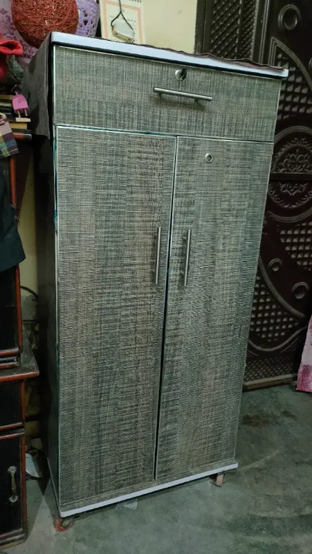 almari for sale only 7000 photo 3