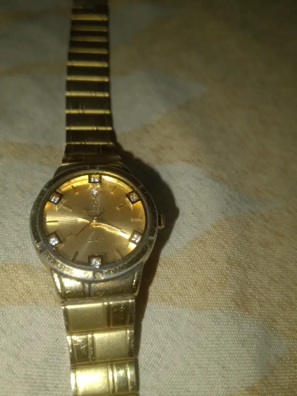 Gold plated ladies watch photo 9