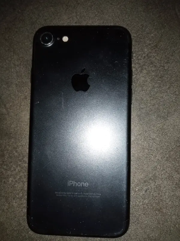 iPhone 7 photo 3