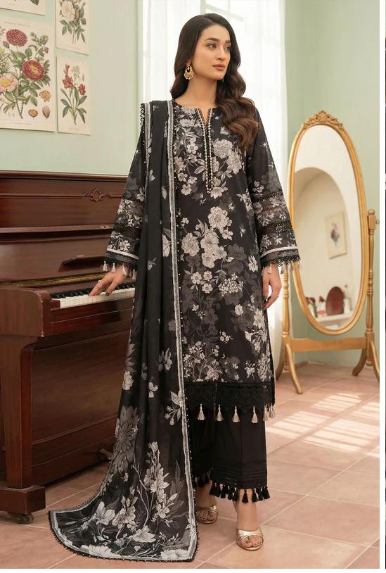Ladies Dresses for sale photo 1