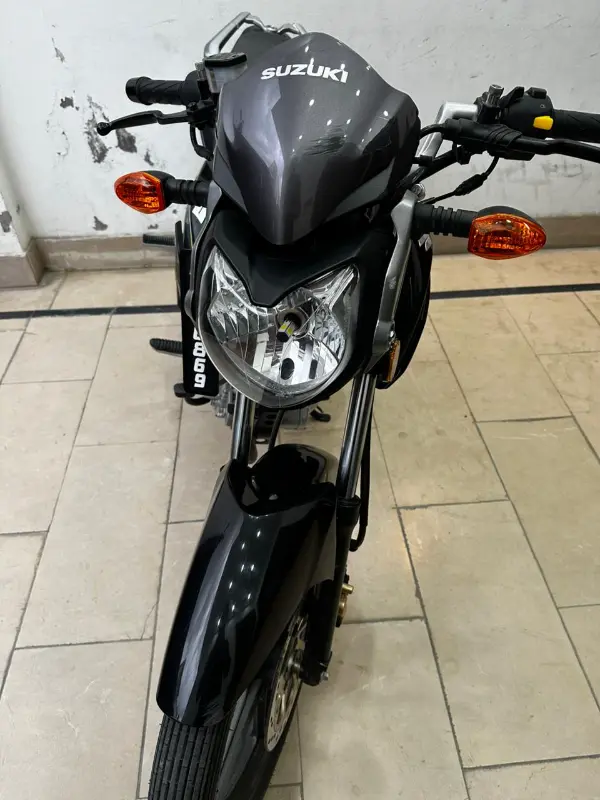 Suzuki gsx125 photo 8