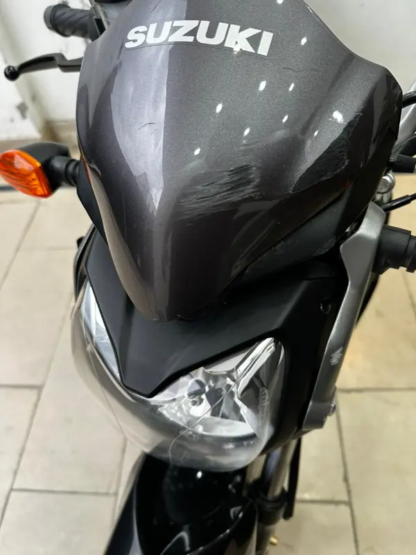 Suzuki gsx125 photo 2