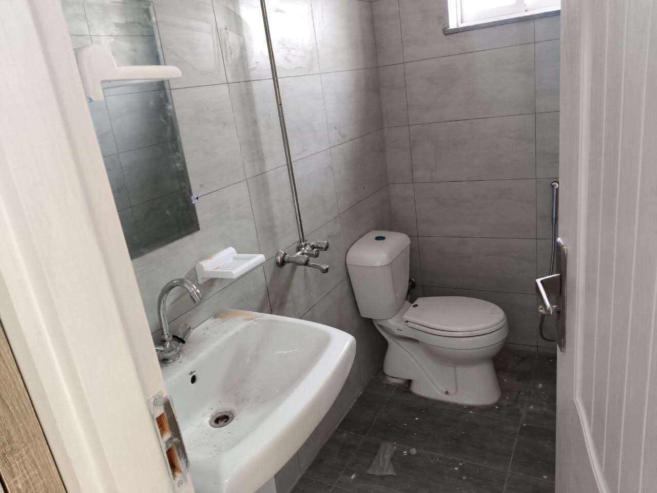 5 marla brand new house for rent photo 8