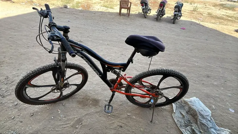 Cycle photo 3