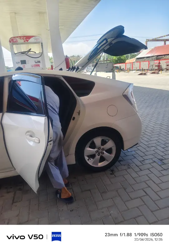 Toyota Prius 2009 model 13 import photo 7