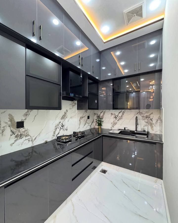 10 marla House for Sale brand new beautiful photo 5