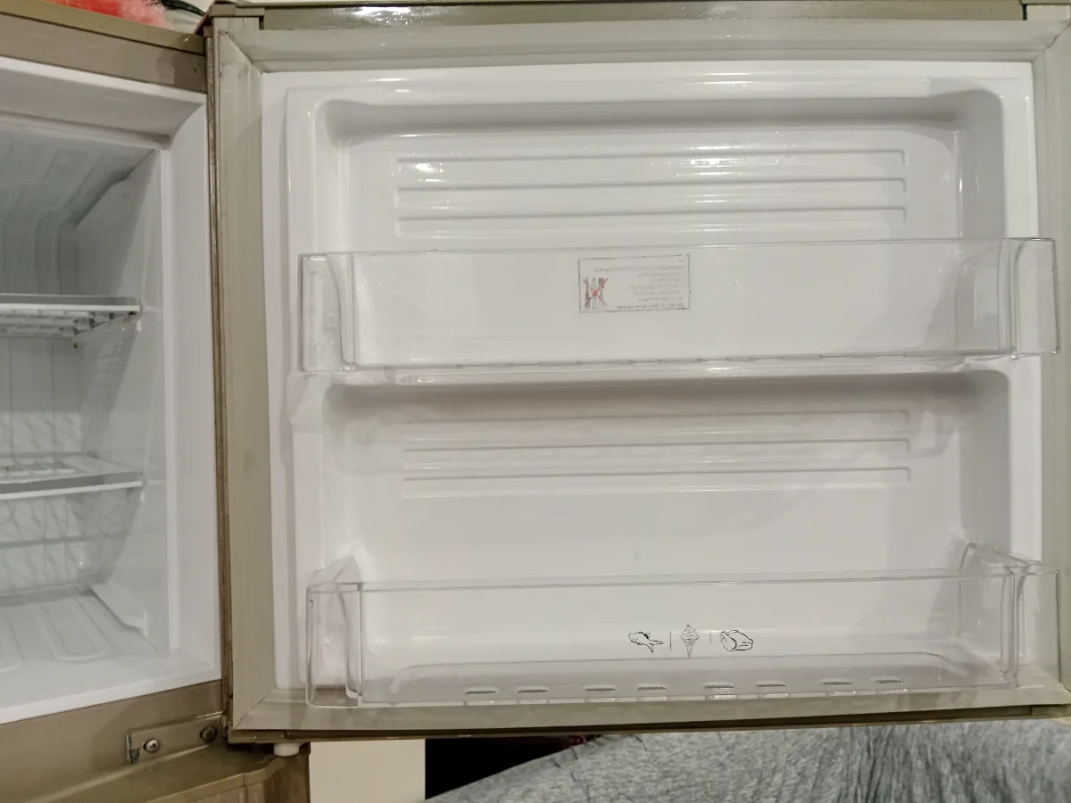 Pel Refrigerator Medium size With stabiliser photo 11