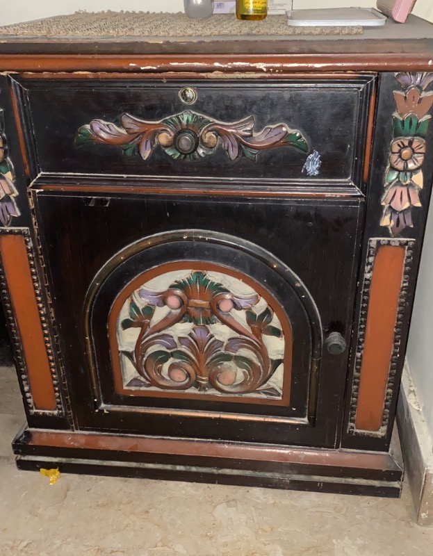 Wooden sheesha work hand work bed set photo 2