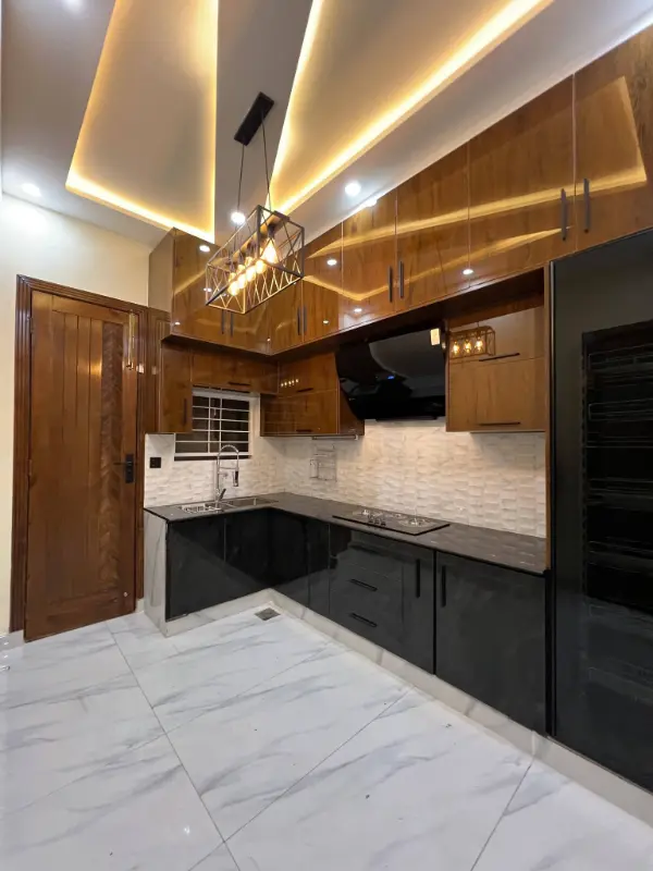 5 marla double story house for sell photo 5