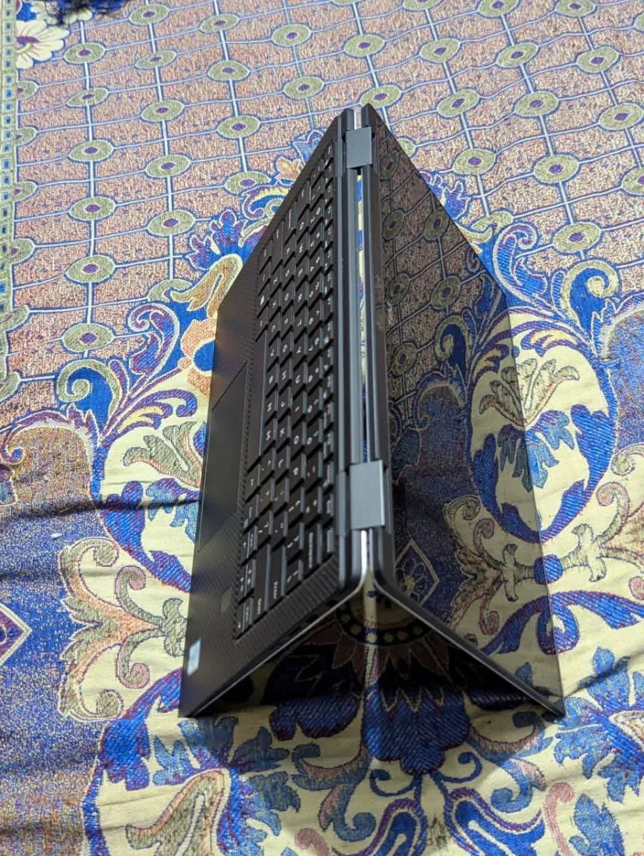 Dell Xps 13 9365 borderless laptop corei7 7th gen photo 10