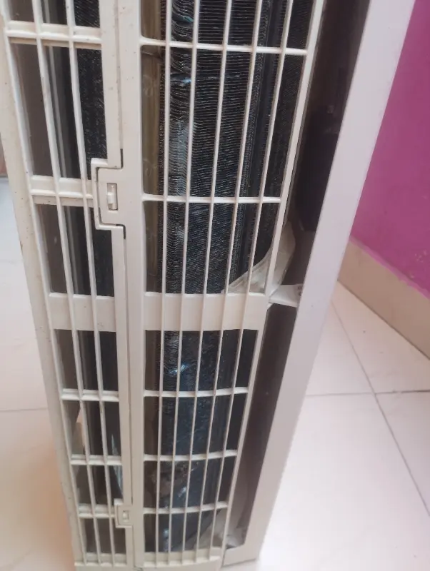 1.5 TON SPLIT AC MITSUBISHI SLIM photo 4