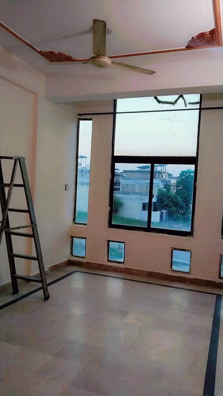 3 bed flat for sell in G_15 Mini Markaz Islamabad photo 4