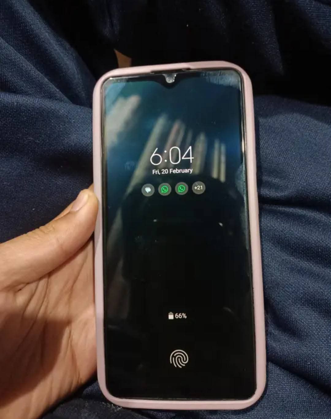 I am selling my samsung A32 2021 photo 7