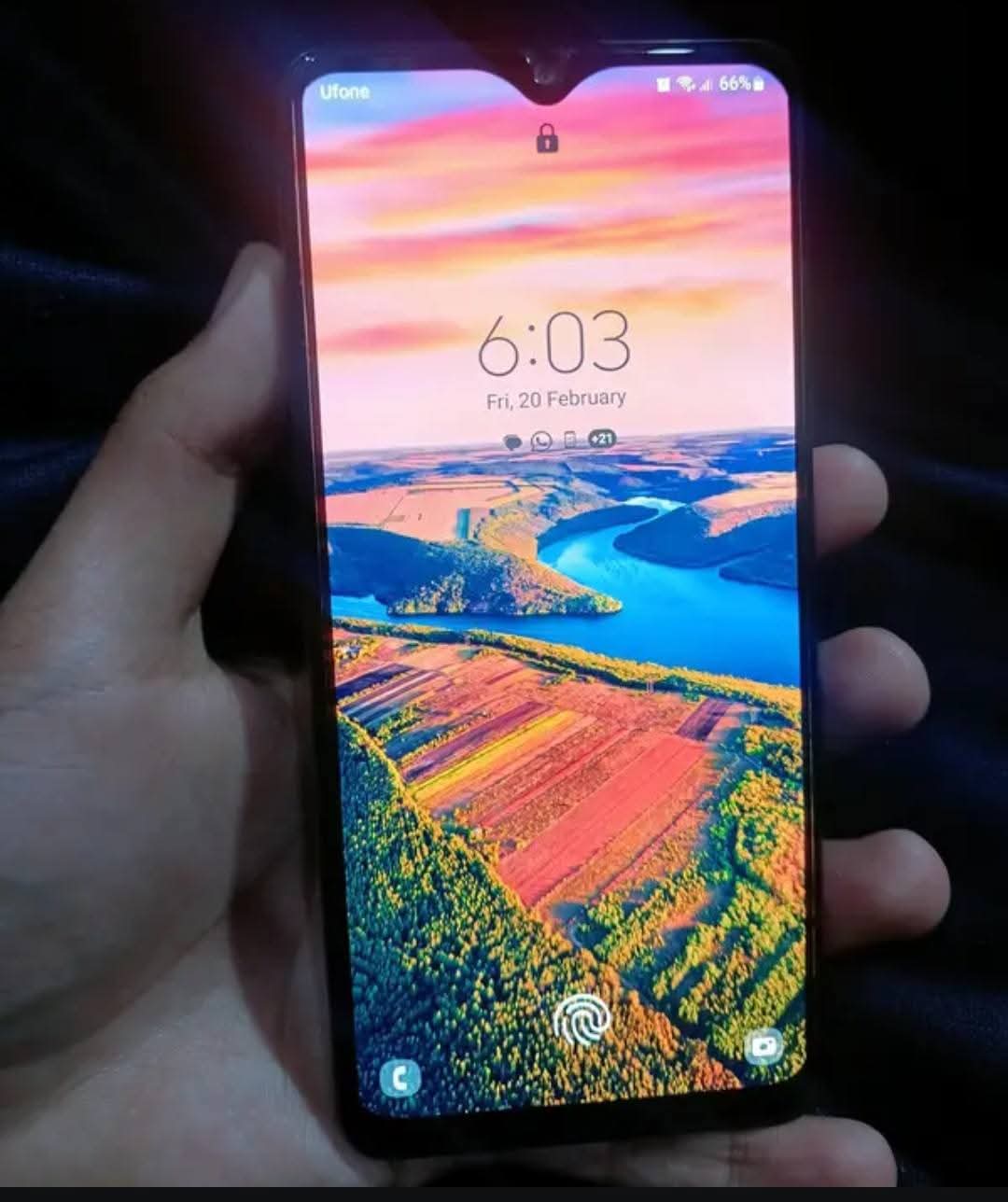 I am selling my samsung A32 2021 photo 8
