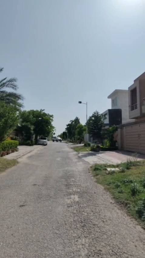 D-17 islamabad 10 marla brand new house available for sale photo 4
