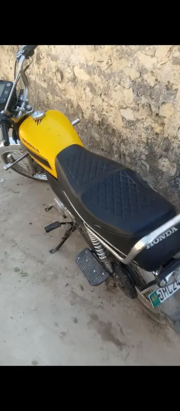 70bike 18 model all ok contect now fast location Dina whatsapp 03465777963 photo 4