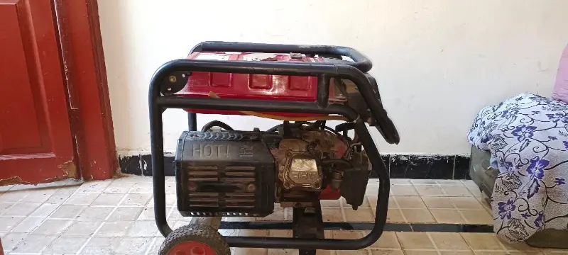 Homage Gasoline Generator photo 4