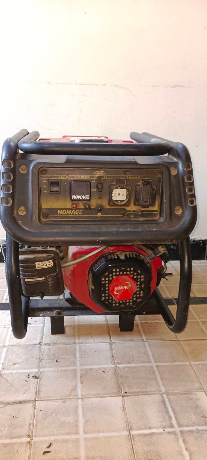 Homage Gasoline Generator photo 6