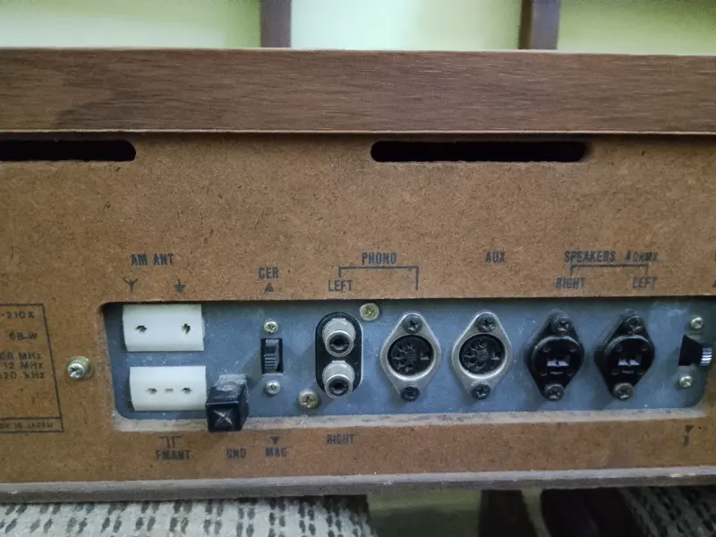 Sharp stereo system photo 3