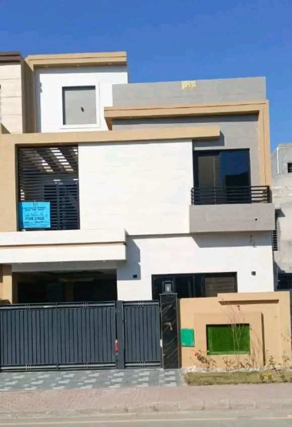 Bahria Orchard lahore photo 1