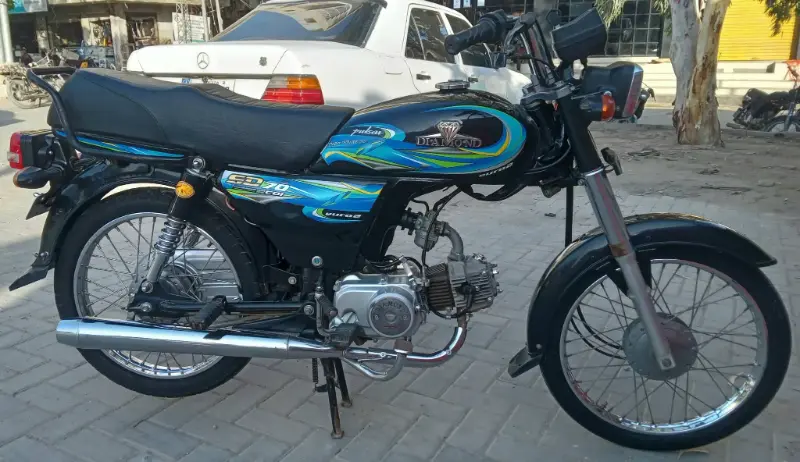 Diamond 70cc bike Black colour model 2025 photo 12