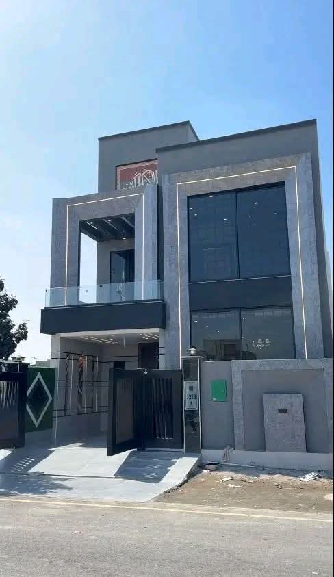Bahria orchard lahore 5 marla brand new house for sell photo 1