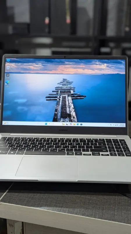 Samsung laptop for sale_Excellent condition(12th Gen Core i3) photo 4