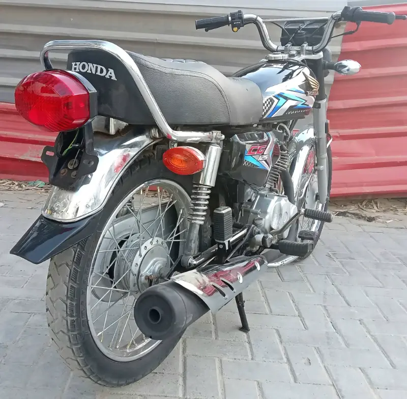 Honda CG_125 2024 Advanced model Genuine mint condition photo 7