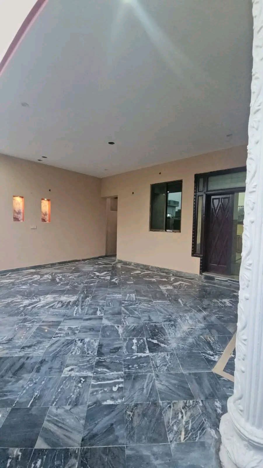 10 marla 1.5 storey house for sale photo 3