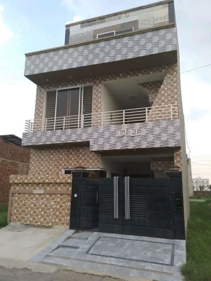 5 marla brand new house photo 8