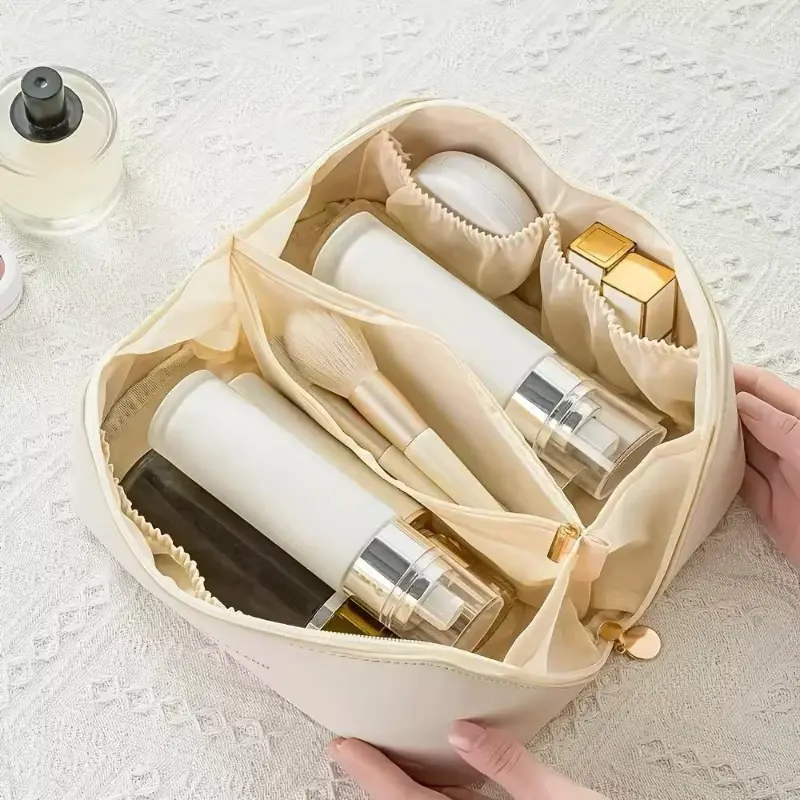 Makeup bag's available photo 3