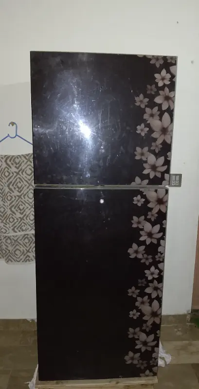 I'm sale Haier fridge HRF 380 photo 1