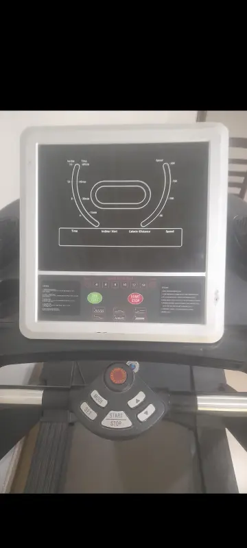 Gym treadmill photo 1