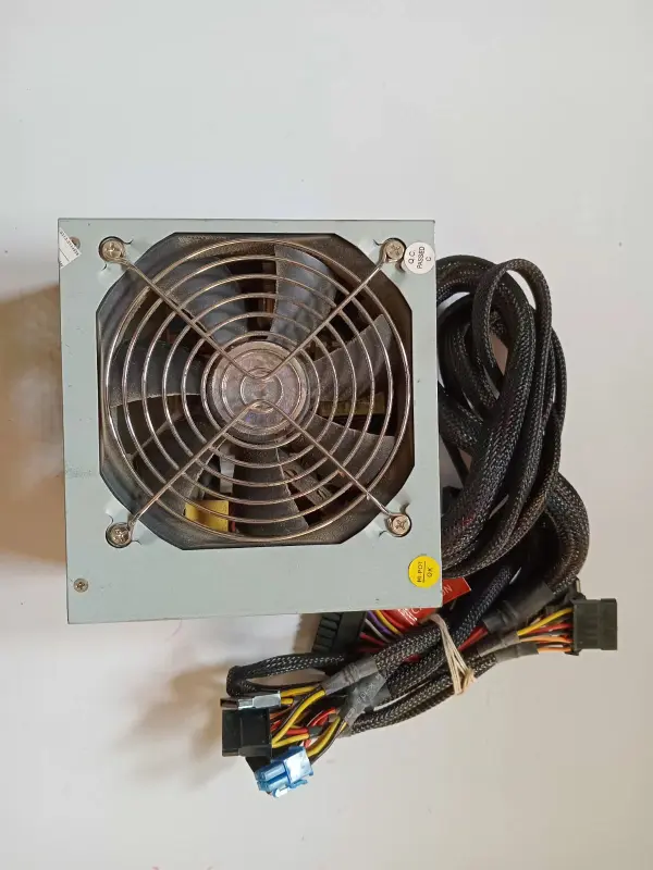Akasa ES 350W Power Supply (AK-P350AG8) with Active PFC photo 1